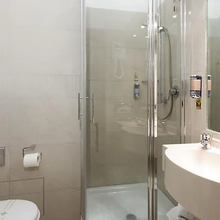 Europa Hotel 4*